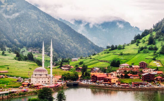 Uçaklı Karadeniz Yaylalar ve Batum Turu (5 Gün 4 Gece)